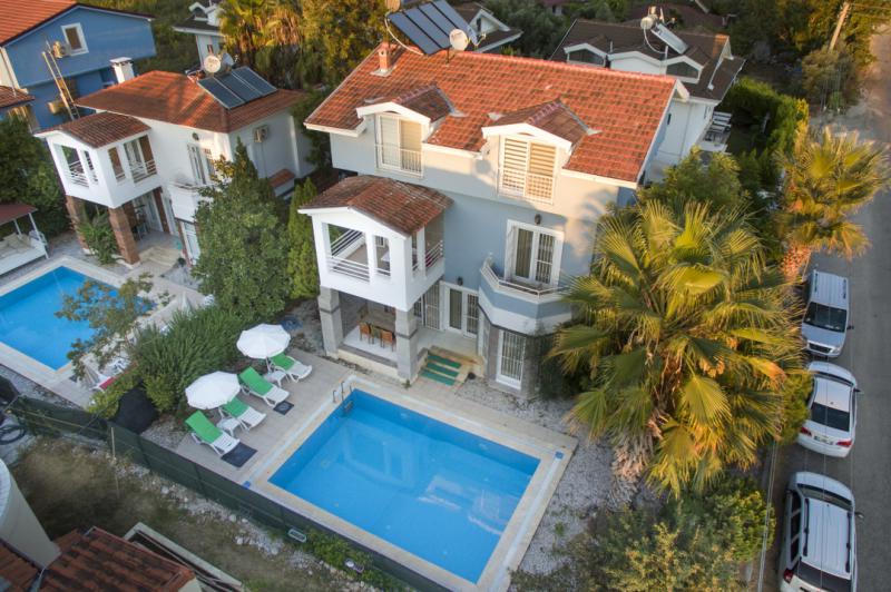 Blue Diamond Villa image